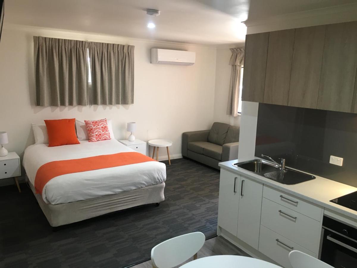Sturt Motel Broken Hill Dış mekan fotoğraf